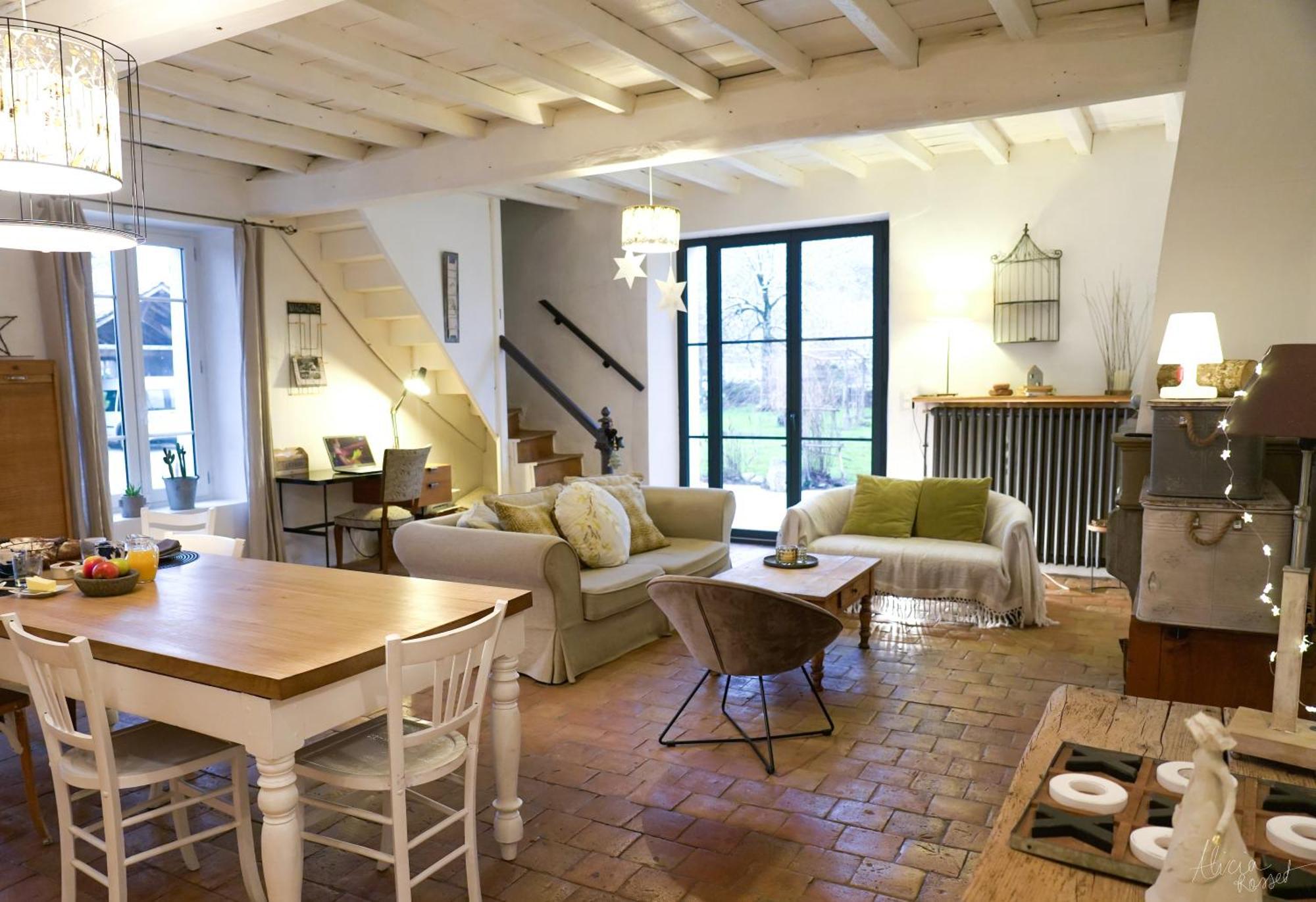 Les Tilleuls Saint-Jean-d'Avelanne ภายนอก รูปภาพ