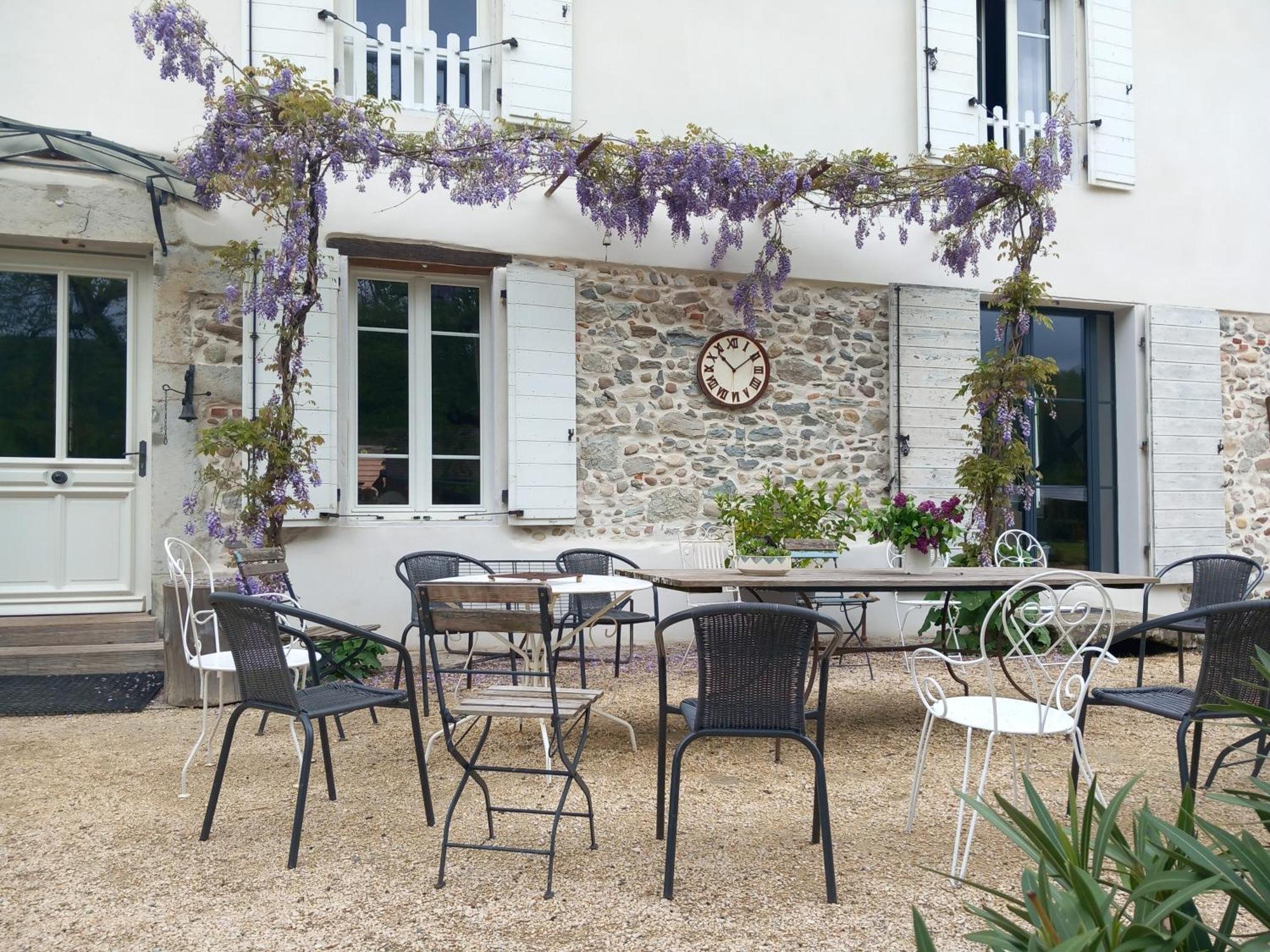 Les Tilleuls Saint-Jean-d'Avelanne ภายนอก รูปภาพ